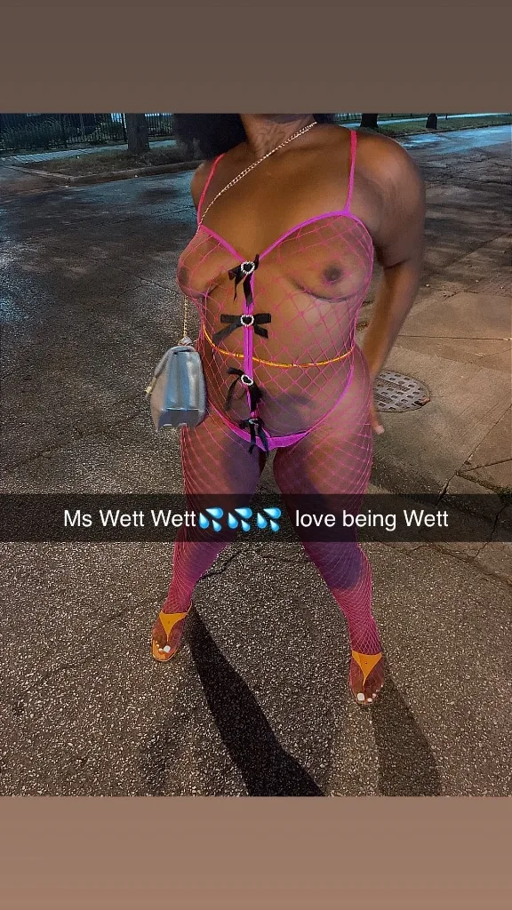 Incall FACETIME SHOWS HEY GUYS MY THOART IS OPEN DEEP & WET come try me out so i can show you what this mouth do im a monster with it i eat that dick right up - Photo 2 | Escort in Chicago