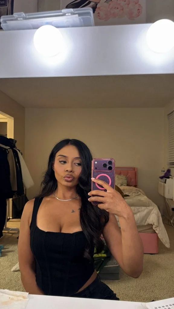 YOUR NEXT FVAORITE CONVERSATION - Photo 4 | Escort in Western Illinois