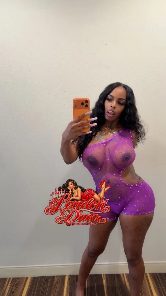 120$ qv specail and 400 hour soecail Barbie Girl Available for incalls & outca And FaceTime shows - Photo 4 | Escort in Springfield