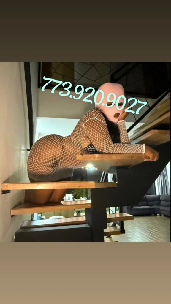 ᗪOᒪᒪ/ Incall OUT/ incallBurbank Southwest suburbs - Photo 2 | Escort in Chicago