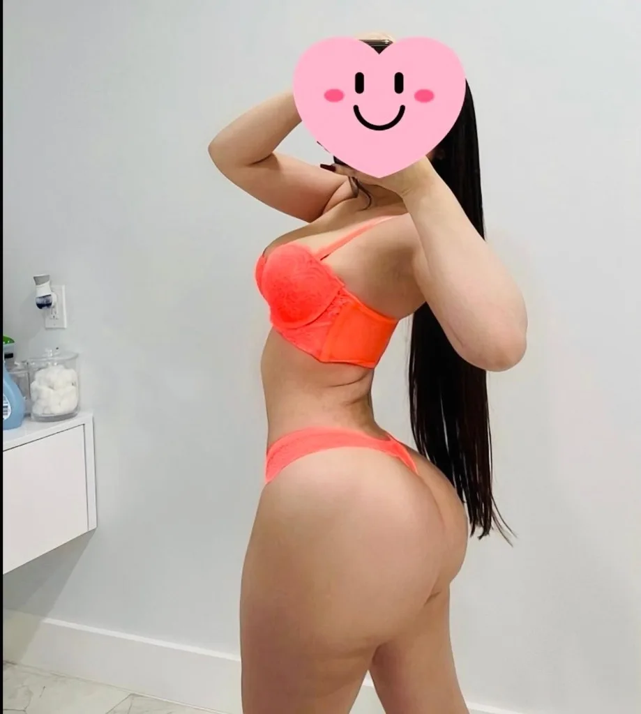 NEW HOT LATINA - Photo 2 | Escort in Northside