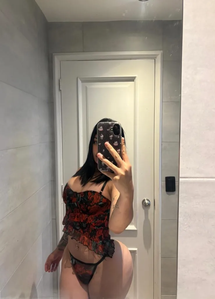 SEXI HOT LATINAHOT AVAILABLE 24/7 - Photo 2 | Escort in Chicago