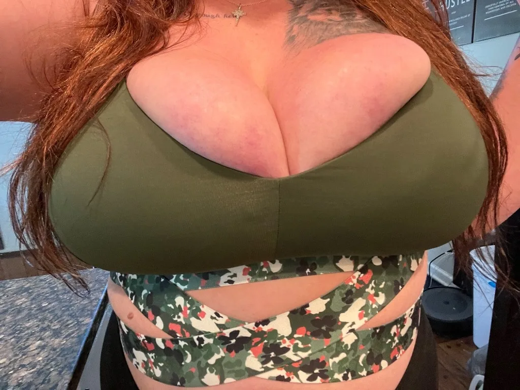 Don't get addicted Nikkygreeneyes - Photo 9 | Escort in Bolingbrook