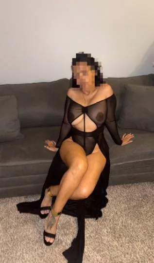 Complacent Latina Very arid - Photo 6 | Escort in Hollywood park
