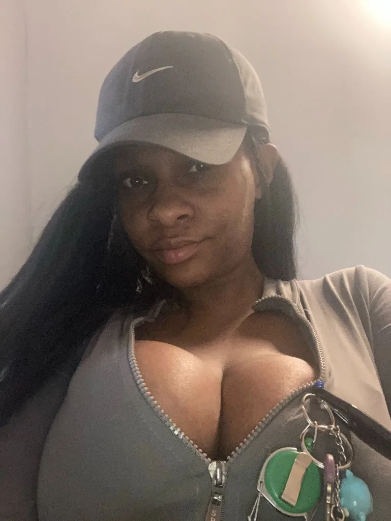 Cum and spend sum time with me Artemis - Photo 1 | Escort in Right off the Dan Ryan (55th