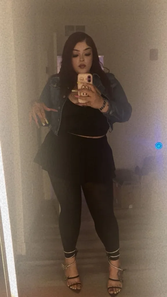 PrettyThick BBW Latina Ready to get Slutted out - Photo 2 | Escort in Cicero