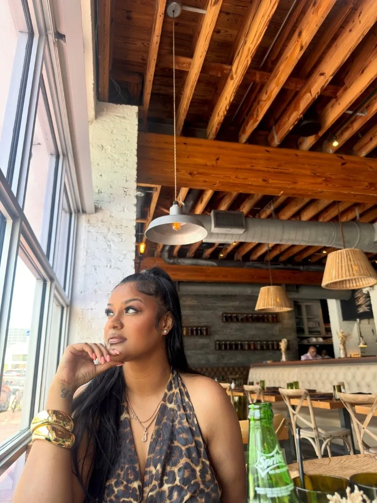 INDIAN%REAL CURVY BROWN BOMBSHELL иαтυrαℓ BODY i Speak HiNDi‼ - Photo 7 | Escort in Schaumburg
