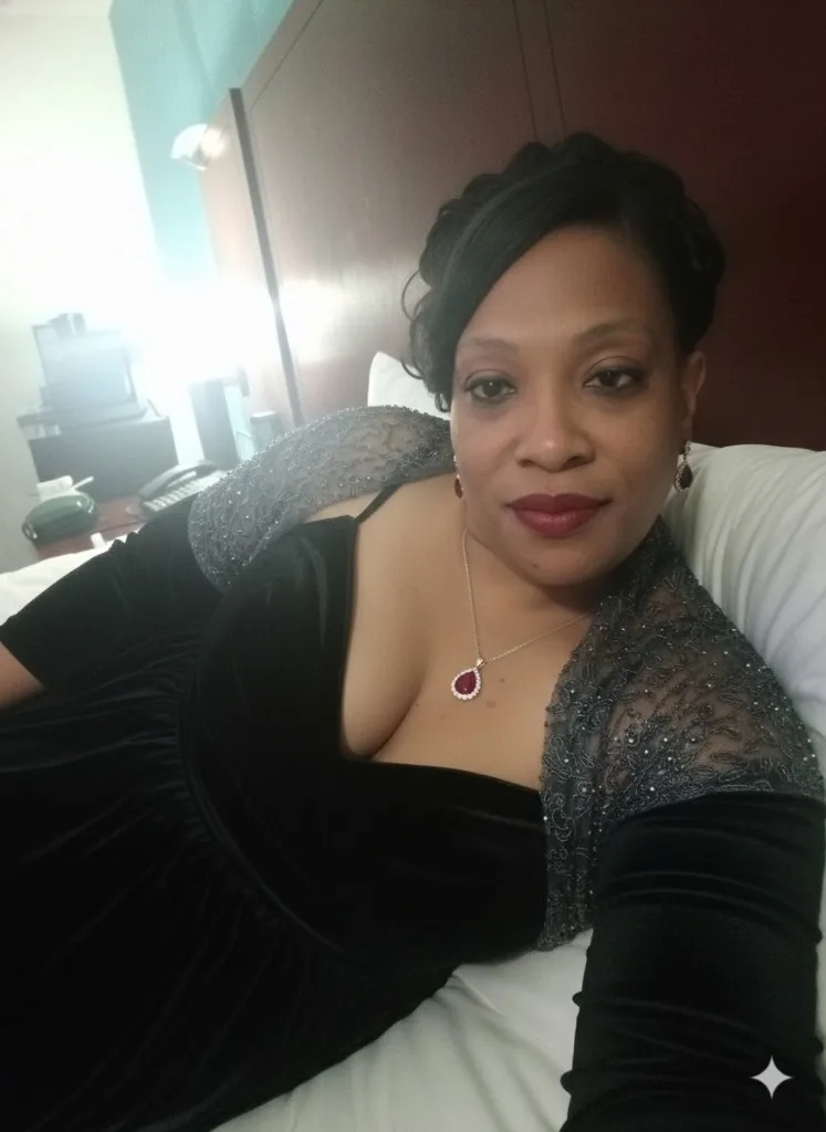 $60 Qv special full service &; 2 NUT SPECIAL 100 - Photo 4 | Escort in Chicago