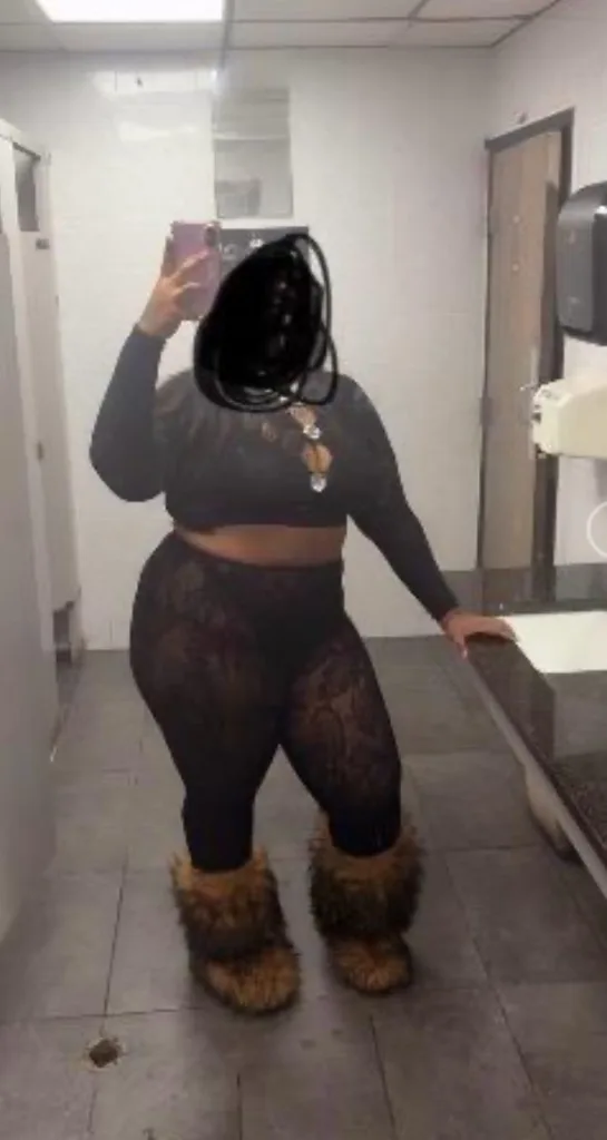 SPECIALS SPECIALS SPECIALS - Photo 3 | Escort in Chicago