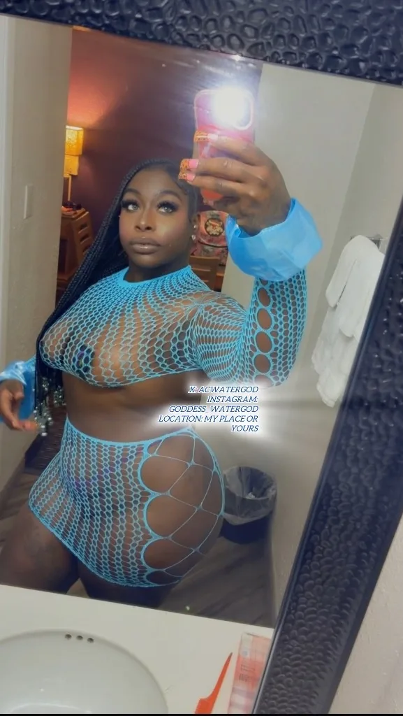 NEW YOUNG GIRL⭐HH SPECIAL RIGHT NOW⭐BURBANK⭐CAR DATE & INCALL AVAIL TIGHT CREAMY PUSSY Haitian Princess Sweet. Submissive. Dangerously addictive. Dare to find out why - Photo 2 | Escort in Burbank