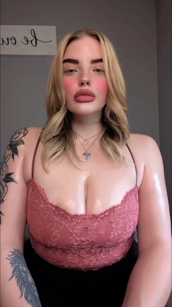 Milky Mommy/Lactating Goddess - Photo 4 | Escort in Rockford