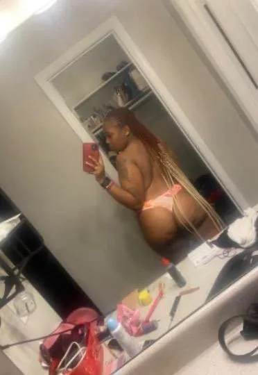 Caramel Skin With A Fat Ass , Wet Pussy 💋A Deep Throat😜💦