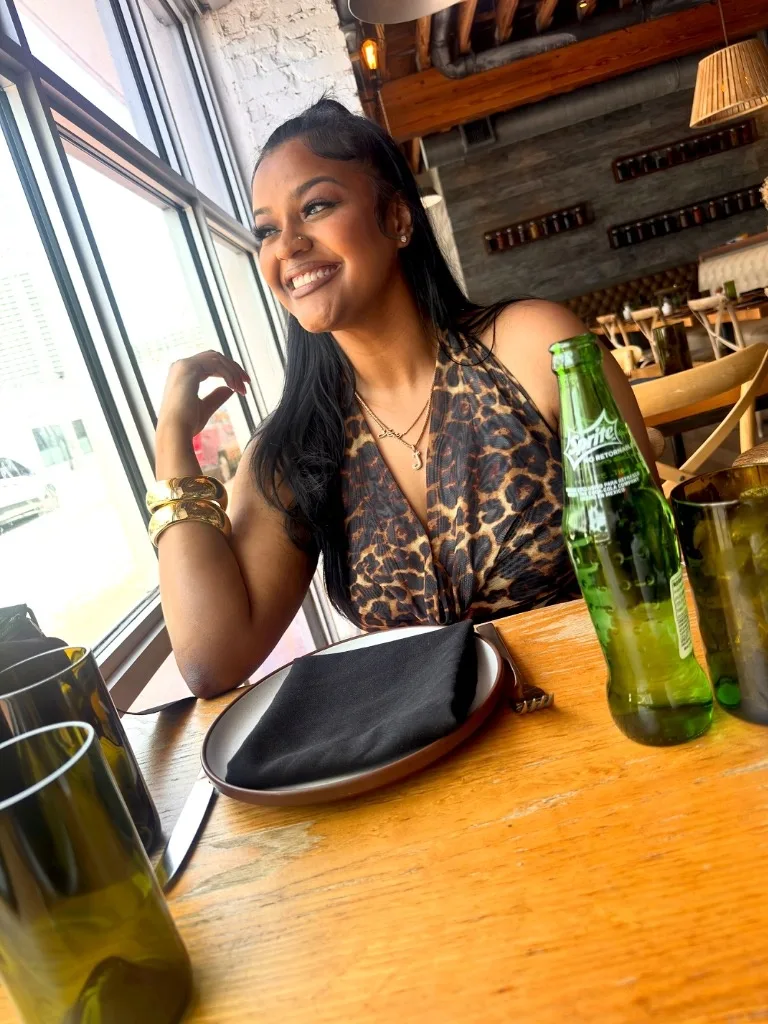 🤎BROWN BEAUTY UPSCALE INDIAN COMPANION - Photo 4 | Escort in Schaumburg