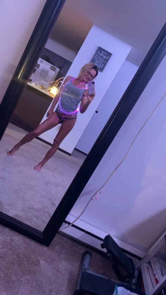 Firecracker 🧨 NO PHONE CALLS/NO AA