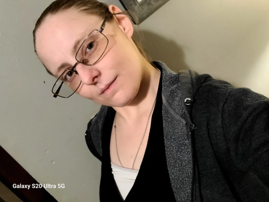 pretty little pussy needs some attention wanna come play (new location) - Photo 10 | Escort in Shorewood