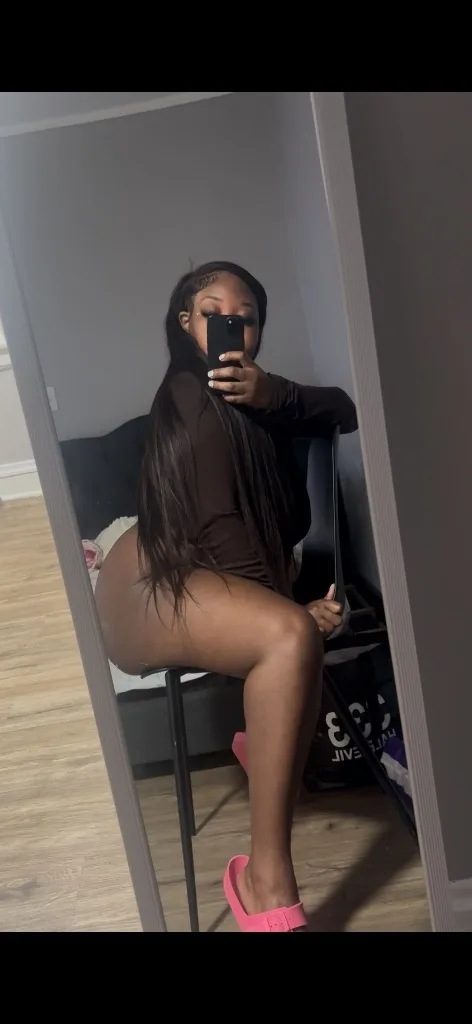 Incalls Chatham Only Read before Contacting me‼ - Photo 2 | Escort in Cottage grove