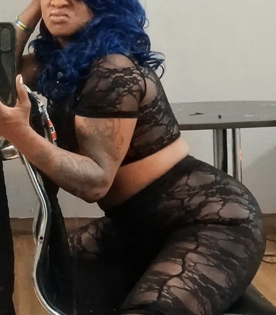 BIRTHDAY WEEK IS HERE..CELEBRATE WITH THA BEST SEXY CHIC AROUND - Photo 5 | Escort in SOUTH HOLLAND