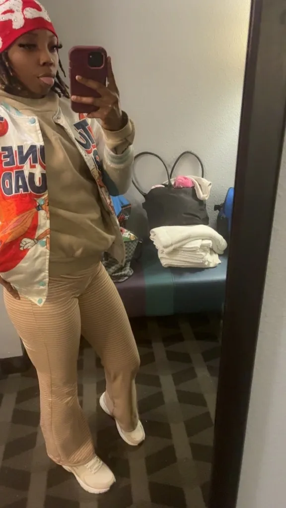 120$ Outcall Qv Special $100Cardate Qv Special CHICAGO AREA - Photo 6 | Escort in Outcalls & Cardates CHICAGO Area