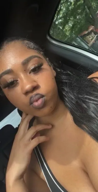 cum have fun with a redbone party girl - Photo 10 | Escort in Chicago