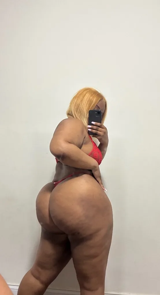OUTCALL CHICAGO AND SURROUNDING SUBBURBS - Photo 3 | Escort in CHICAGO AND SURROUNDING SUBURBS