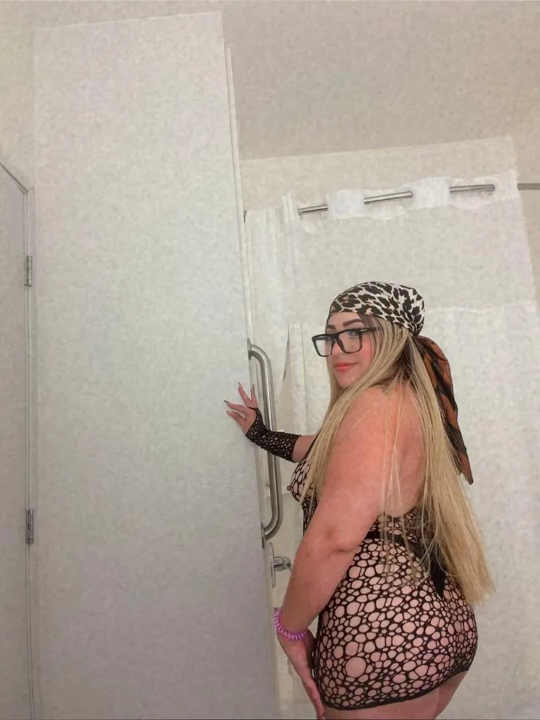 🧊I OFFER PARTY🧊Super sexy sweet girlAny guy acceptedSoft titsWet pussy SatisfactionAvailable for all services🥰 VIP content for saleInCallOutCallSex in the car - Photo 6 | Escort in Elgin