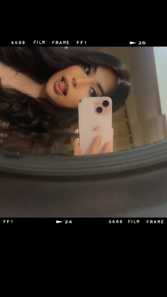 BBW THROAT GOAT SEXY LATINA 2 girls available - Photo 2 | Escort in Lincolnwood