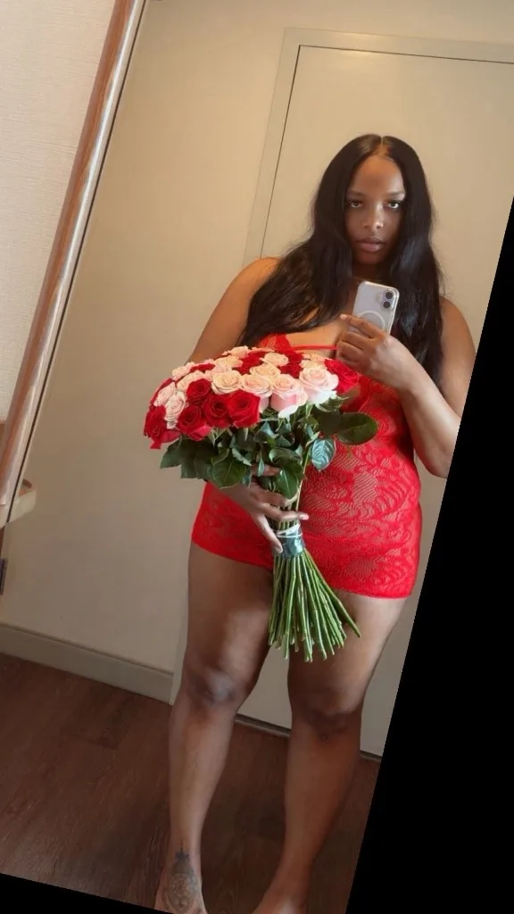 FREAKY FRIDAY 100 QV SPECIAL...TALL~n thin~small....LANSING (In calls) ONLY.Hammond - Photo 4 | Escort in Chicago