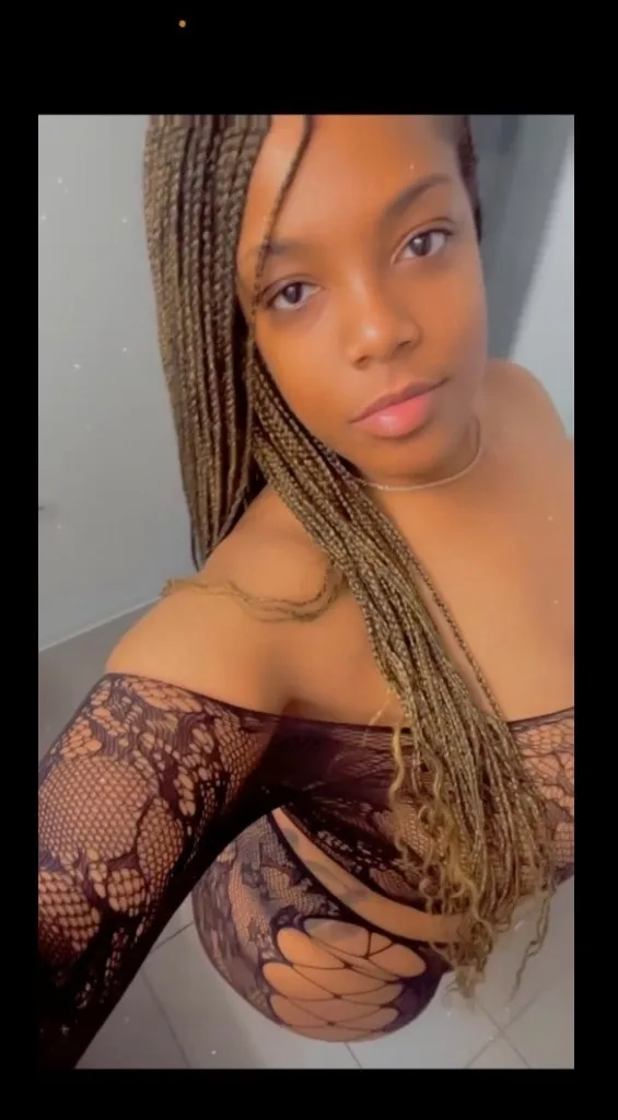 FREAKY FRIDAY 100 QV SPECIAL...TALL~n thin~small....LANSING (In calls) ONLY.Hammond - Photo 7 | Escort in Chicago