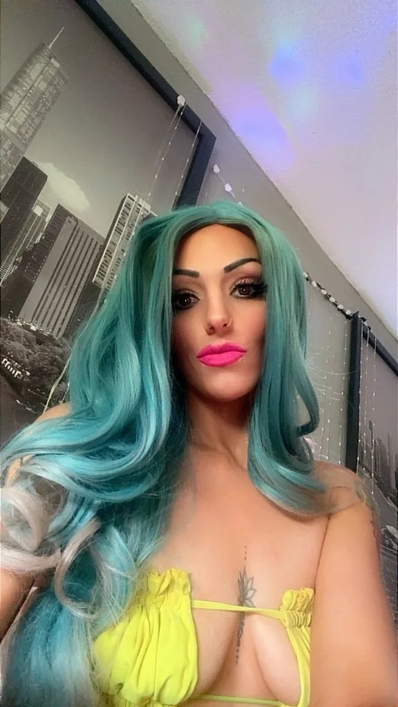 XTRA..XTRA..READ ALL ABOUT IT!"THE MOST FAMOUS..FAVORITE..FUN..FIERCE..FREAKY..FLIRTY..& WICKED FUCKIN FOXY BOBBiiE DOLL'S HOSTIN "TEASE-N-PLEASE" "TRY-ME-OUTS FOR "FORE-PLAY FRIDAY!"TiiCK.TOCK - Photo 4 | Escort in JOLIET