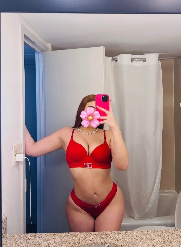 🌸NEW GIRS AVAILABLE IN YOUR CITY BOO📍💋IF YOU WANT THE BEST SEX TEXME NOWW!!💅📍
