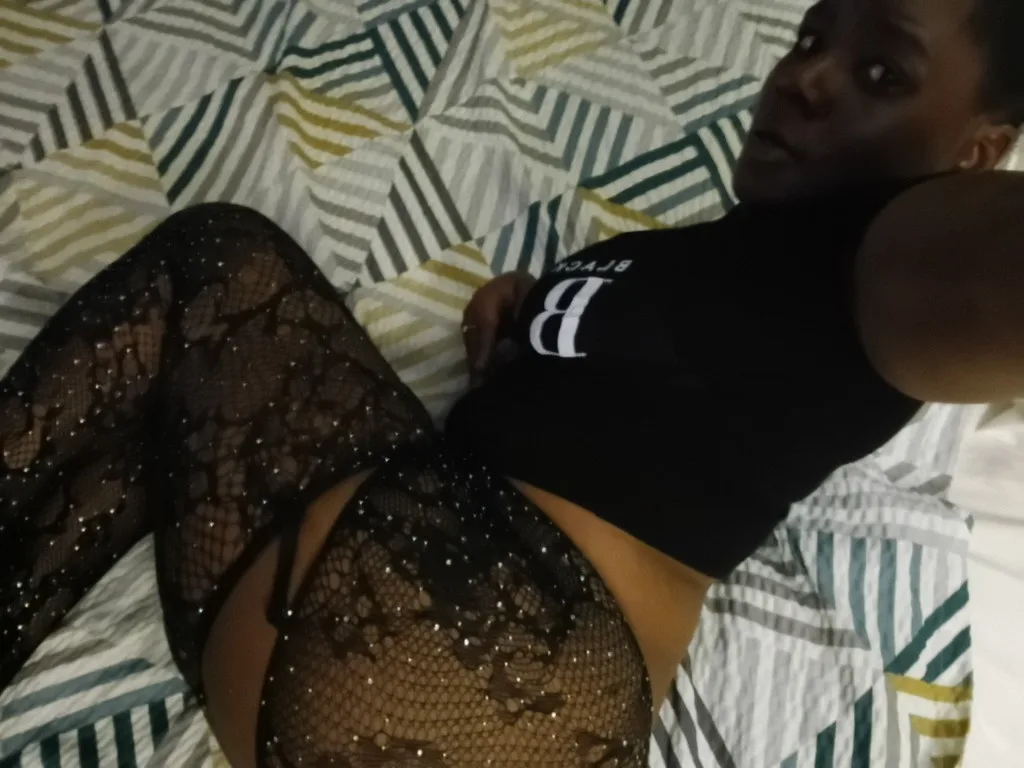 I'M LISA THAT'S RIGHT LET ME TREAT U RIGHT Great SPCLS DAY&NITE NCALLS & OUTCALLS VIDEO VISITS - Photo 2 | Escort in South Suburbs Harvey