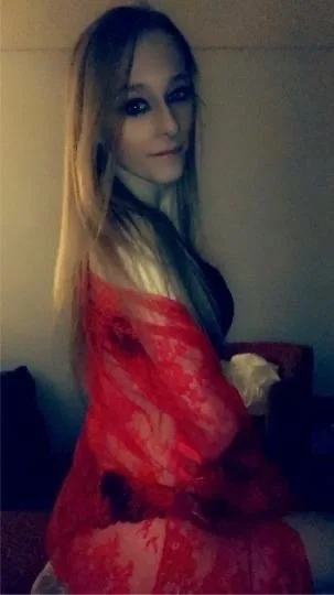 $80 QV PETITE BLONDE • AVAILABLE NOW • INCALL ONLY - Photo 2 | Escort in Chicago