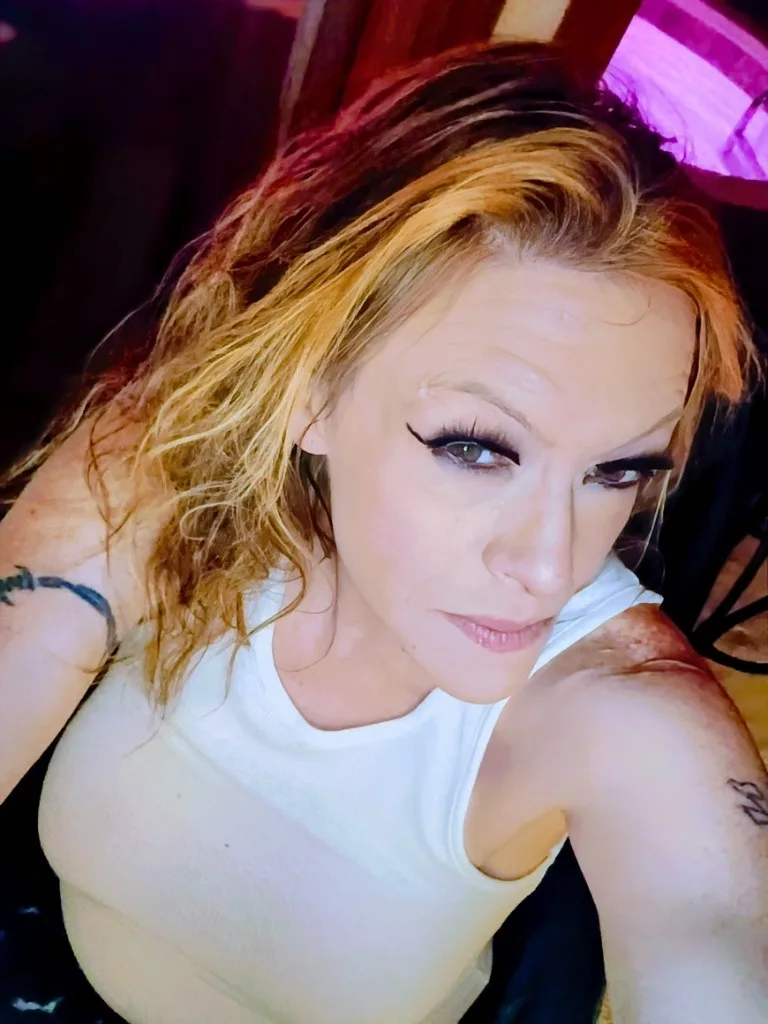 Not saying that I am a tease, because I definitely aim to please.. but believe me I'll definitely keep you guessing - Photo 10 | Escort in Chicago