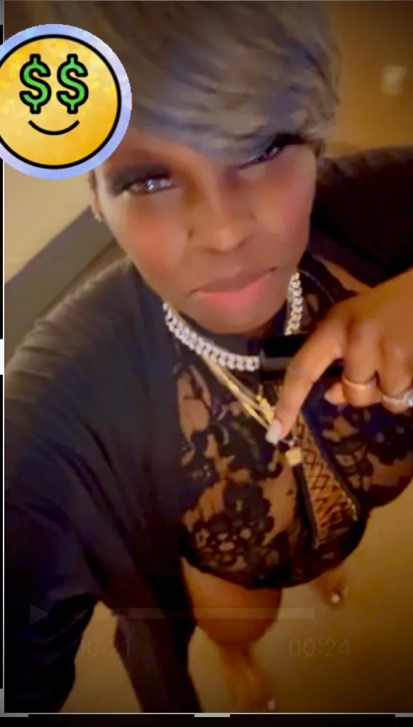 ...(yes my number/works/Dont PA to them scammers )/iam HER/am cool. laid back women aint with the drama or bs/here for funlet me be your fav slut/talk to me nice/QV85$20mins/HHR130$/HRFULLSERVIC - Photo 2 | Escort in Indiana
