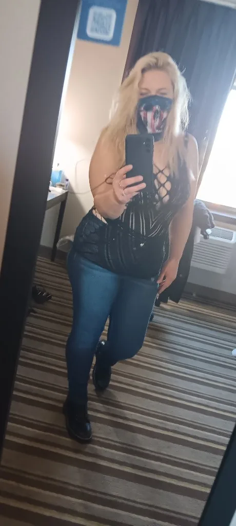 UPSCALE MATURE PROVIDER - Photo 2 | Escort in INDIANA