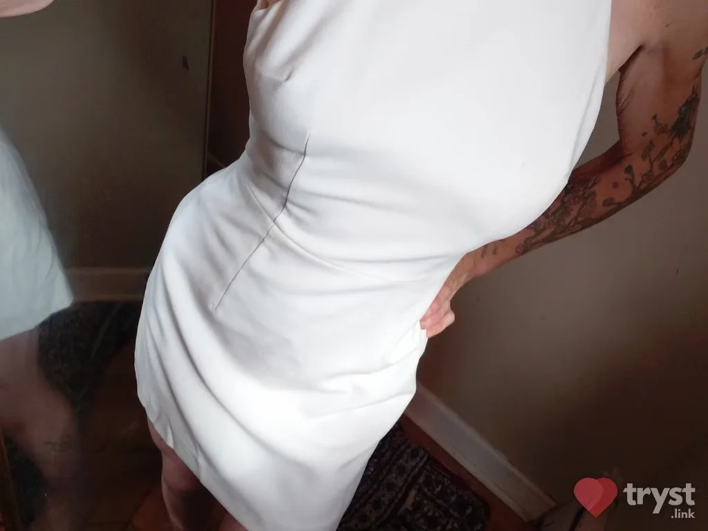 Fun Latina incall/outcall Verified friendly and down to earth. Pretty Milf Let's do it! - Photo 6 | Escort in Rogers Park