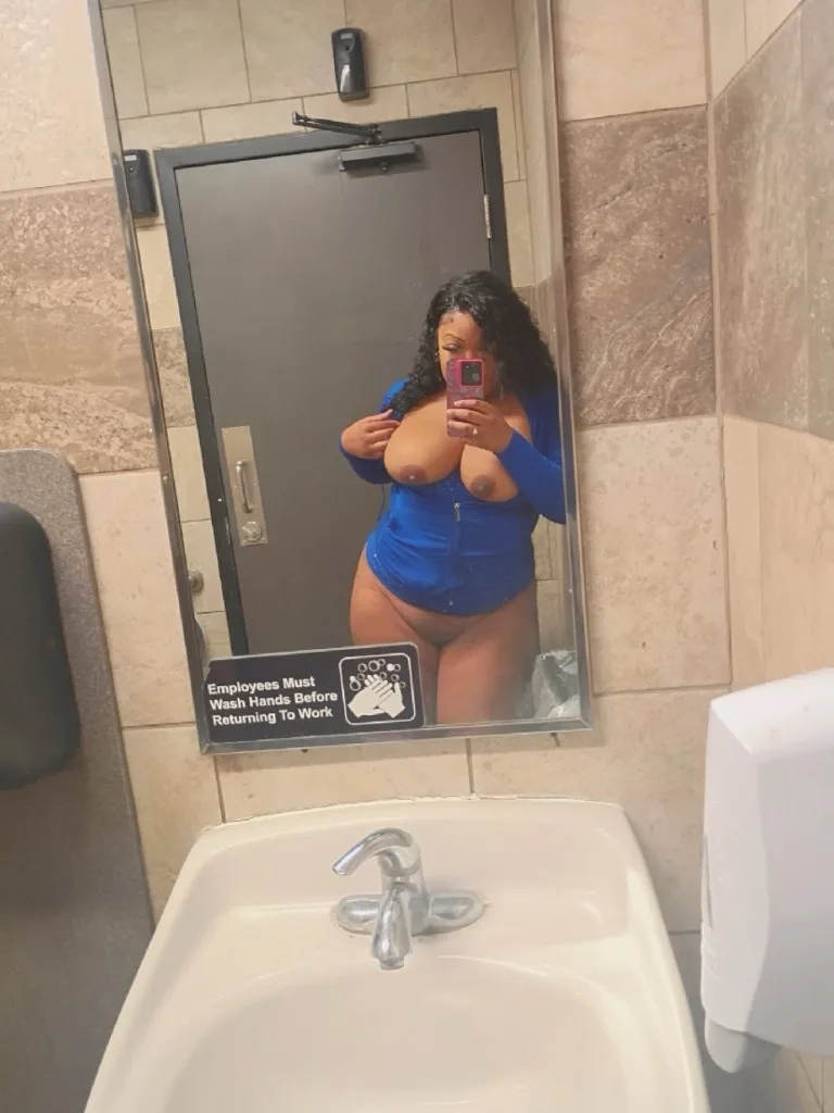 Sweet Southern Escort Seeking A Good Time - Photo 12 | Escort in Peoria