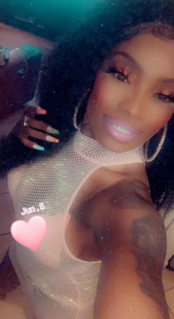 CHOCOLATE BARBIE READY TO PARTY‼ AKA THROAT GOAT‼ - Photo 3 | Escort in MATTESON