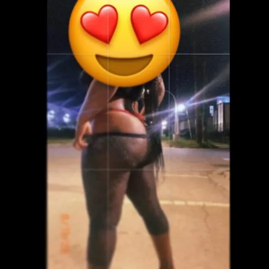 PRETTY CARAMEL - Photo 2 | Escort in Chicago