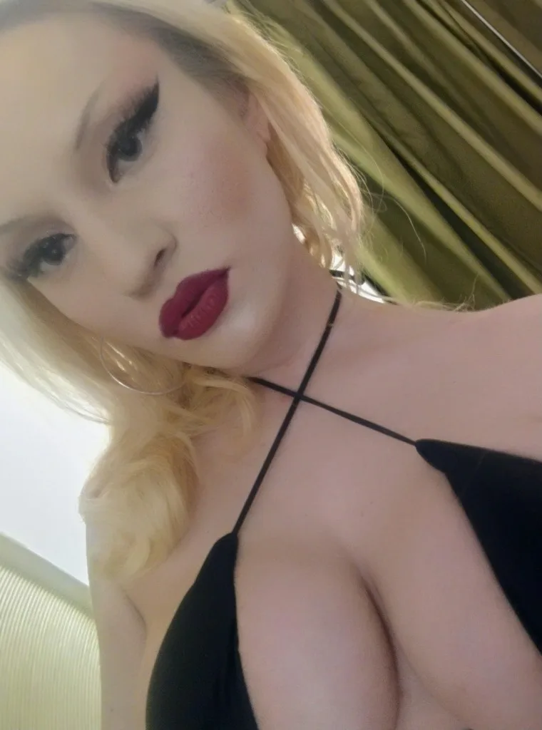 Sweet & Sexy Lady - Photo 3 | Escort in Chicago
