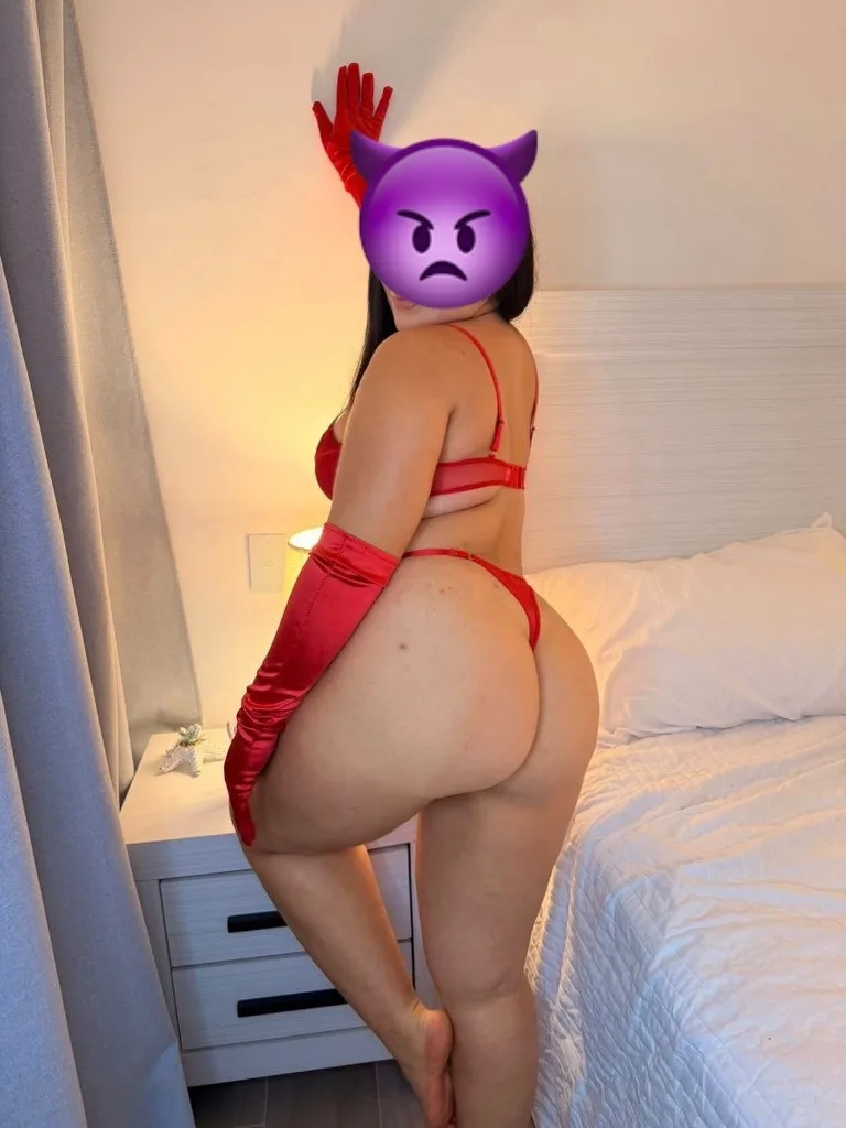 shanyia simone - Photo 2 | Escort in Elgin