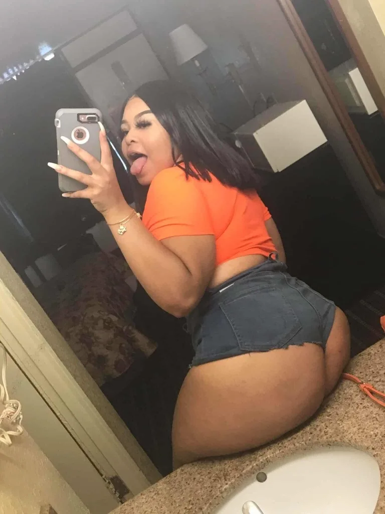 Im back babysIncalls & outcalls available loves - Photo 4 | Escort in Chicago