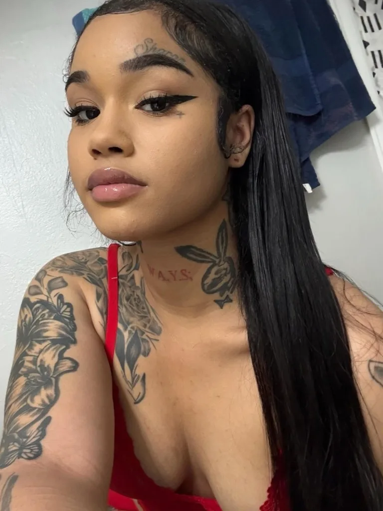 GO BEARSSSSSSSSSSSSSSS $exy Caramel Skin Barbie doll ready to play 🤤🤭 bj special get it while u can - Photo 2 | Escort in Chicago