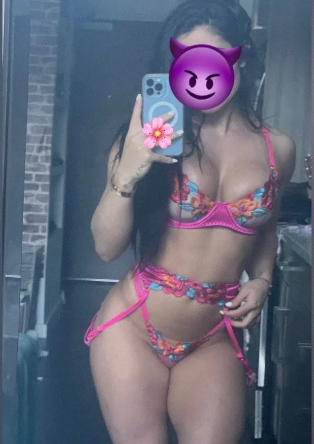 Hello love Latina en tu zona papi everything in one girl bonita y peligrosamente sensual. Sexy Brazilian Mixed Ready - Photo 4 | Escort in Annandale