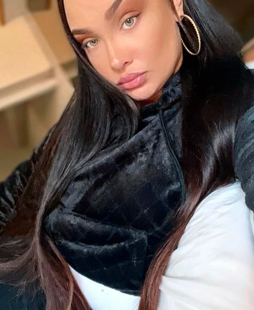 𝓜𝓸𝓻𝓮 𝓽𝓱𝓪𝓷 𝓳𝓾𝓼𝓽 𝓪 𝓯𝓪𝓷𝓽𝓪𝓼𝔂... 𝓘𝓶 𝓽𝓱𝓮 𝓸𝓷𝓮 𝔂𝓸𝓾'𝓵𝓵 𝓻𝓮𝓶𝓮𝓶𝓫𝓮𝓻‼🧚 - Photo 2 | Escort in Lihue