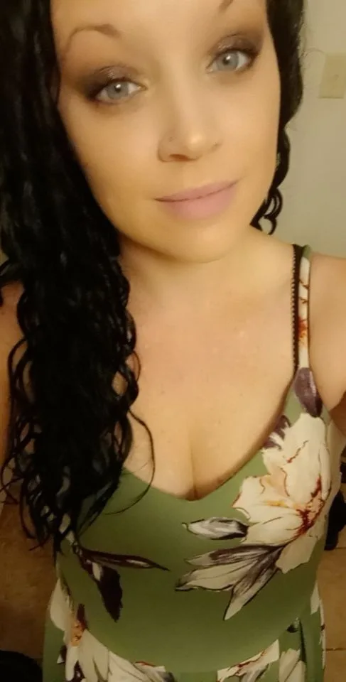 lonely vixen seeking strong man - Photo 2 | Escort in Oxon hill