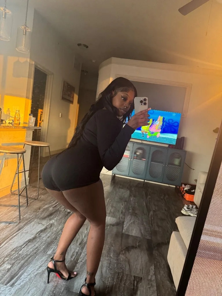 MISS PRETTY MONAE 🧚 - Photo 6 | Escort in Camp springs