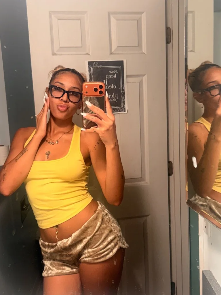 8/17 INCALL AFTER 3PM BOOK NOW LET'S CUM - Photo 6 | Escort in Straight to the point I know you wanna cum