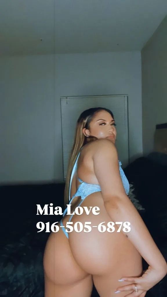 ATF CALI BABE HERE FOR LIMITED TIME ASK ABOUT MY GF - Photo 4 | Escort in Arlington