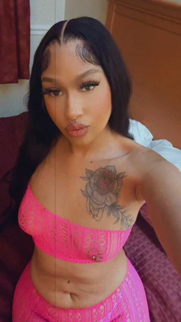 AVAILABLE NOWWATERPARK - Photo 4 | Escort in College Park
